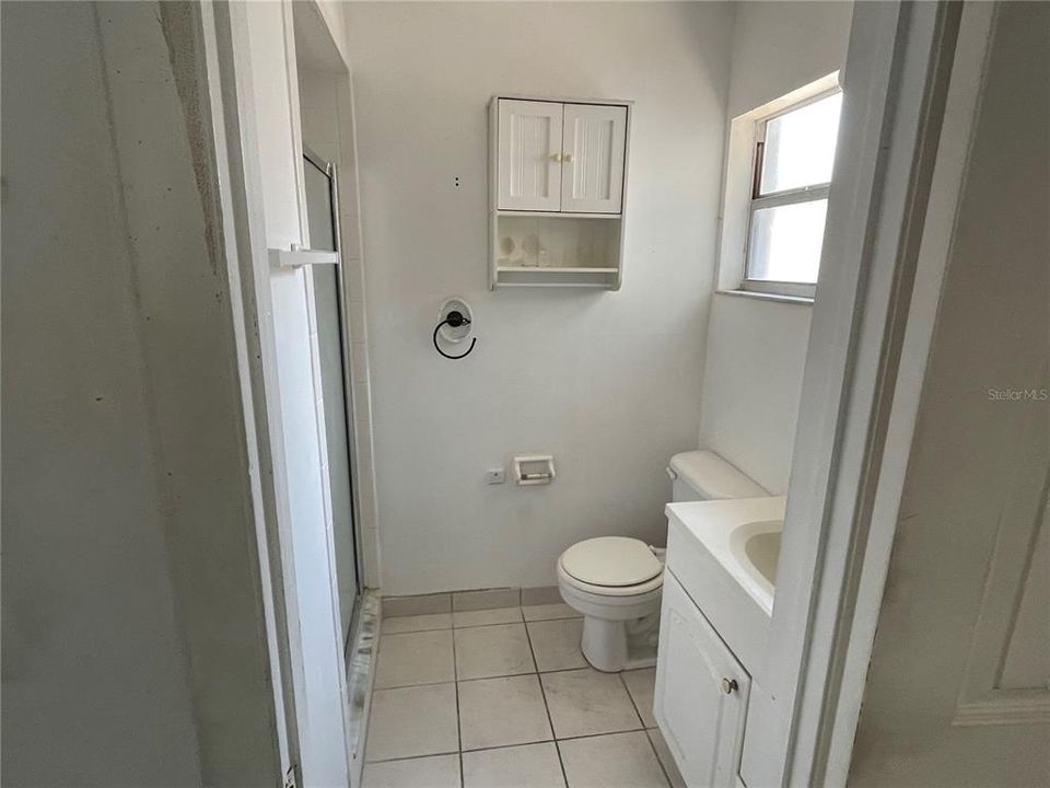 Vendido Recientemente: $375,000 (4 camas, 2 baños, 1553 Pies cuadrados)