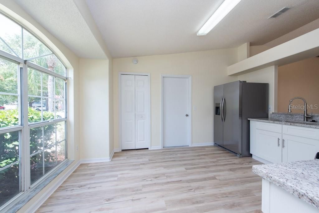 Active With Contract: $365,000 (3 beds, 2 baths, 1263 Square Feet)