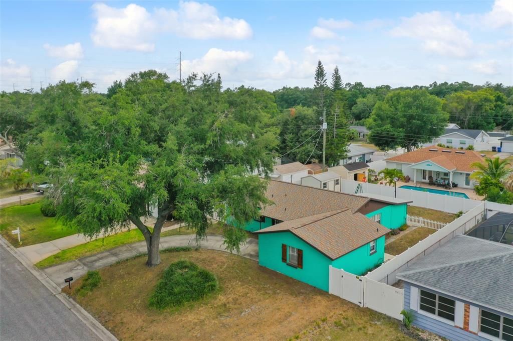 Active With Contract: $424,900 (4 beds, 2 baths, 1751 Square Feet)
