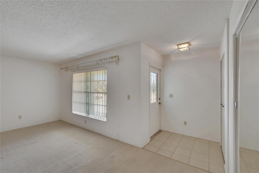 For Sale: $268,000 (2 beds, 2 baths, 1756 Square Feet)