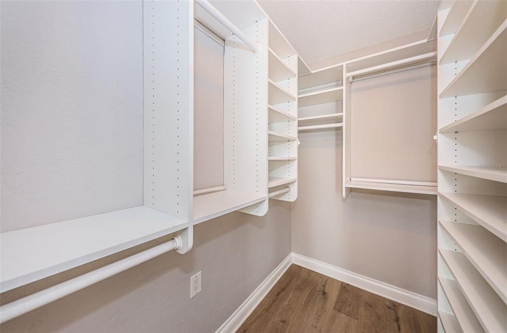 Walk-in Closet