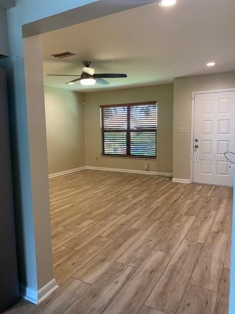 For Rent: $2,250 (2 beds, 2 baths, 1112 Square Feet)
