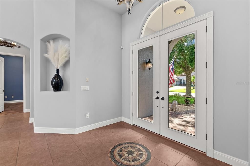 Double Glass Door Entry w/Built-in in Foyer & Light Fixture