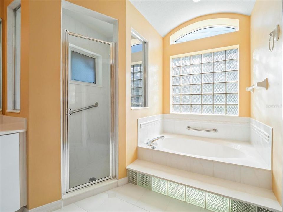 Primary ensuite soaker tub and walk-in shower