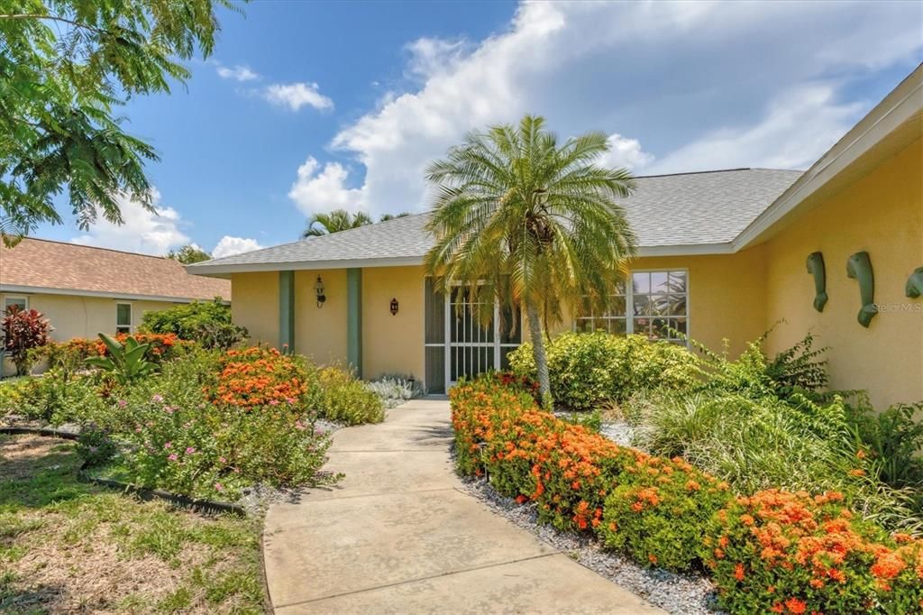 For Sale: $399,900 (3 beds, 2 baths, 1851 Square Feet)