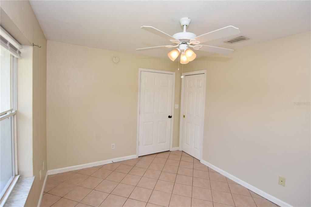 For Rent: $1,550 (2 beds, 2 baths, 1275 Square Feet)