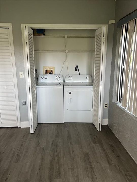 For Rent: $1,800 (2 beds, 2 baths, 1270 Square Feet)
