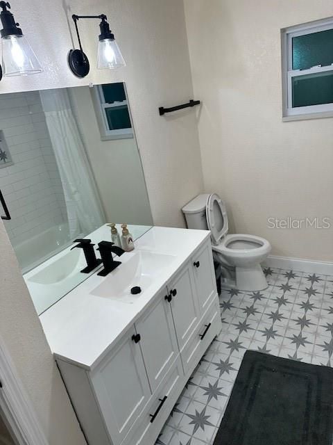 For Rent: $2,599 (2 beds, 2 baths, 1308 Square Feet)