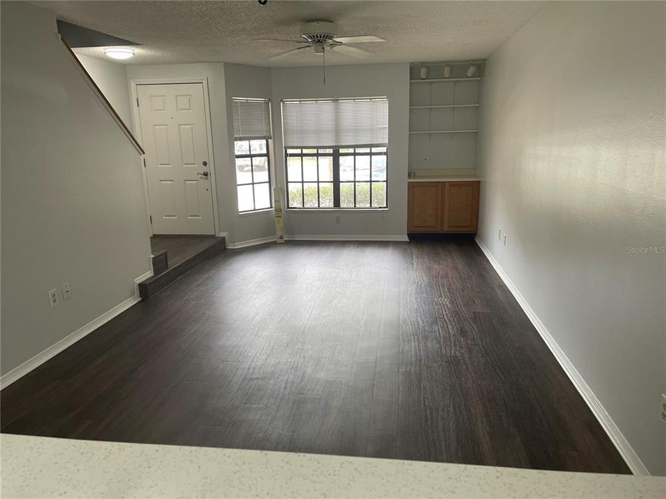 For Rent: $1,900 (2 beds, 2 baths, 1185 Square Feet)