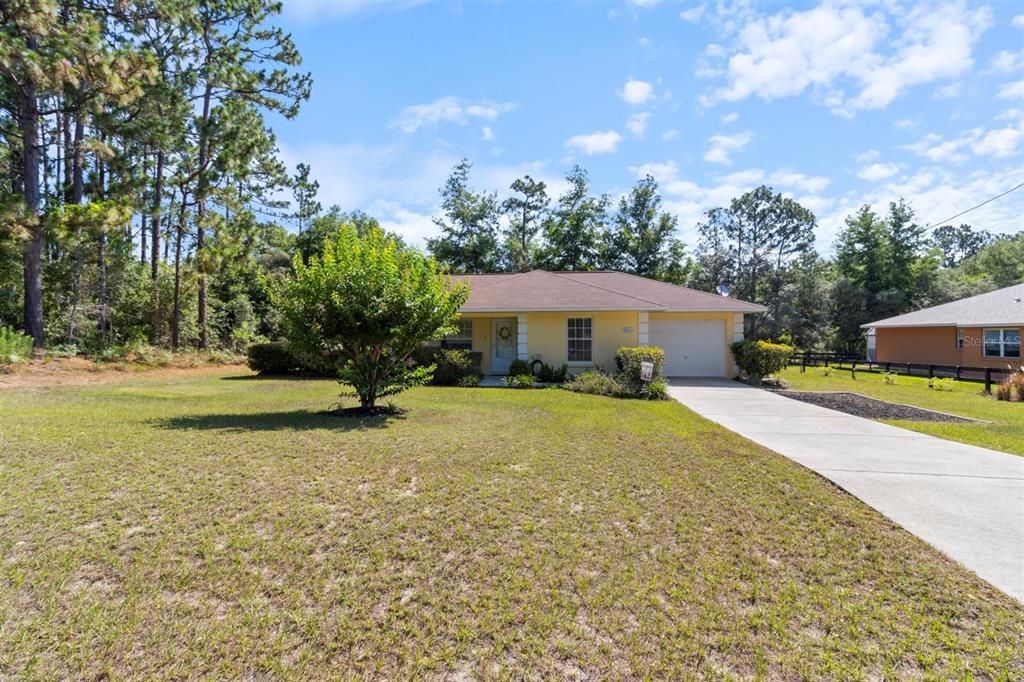 Active With Contract: $235,000 (3 beds, 2 baths, 1178 Square Feet)