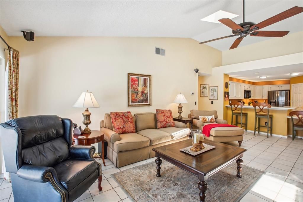 Active With Contract: $465,000 (4 beds, 2 baths, 2201 Square Feet)