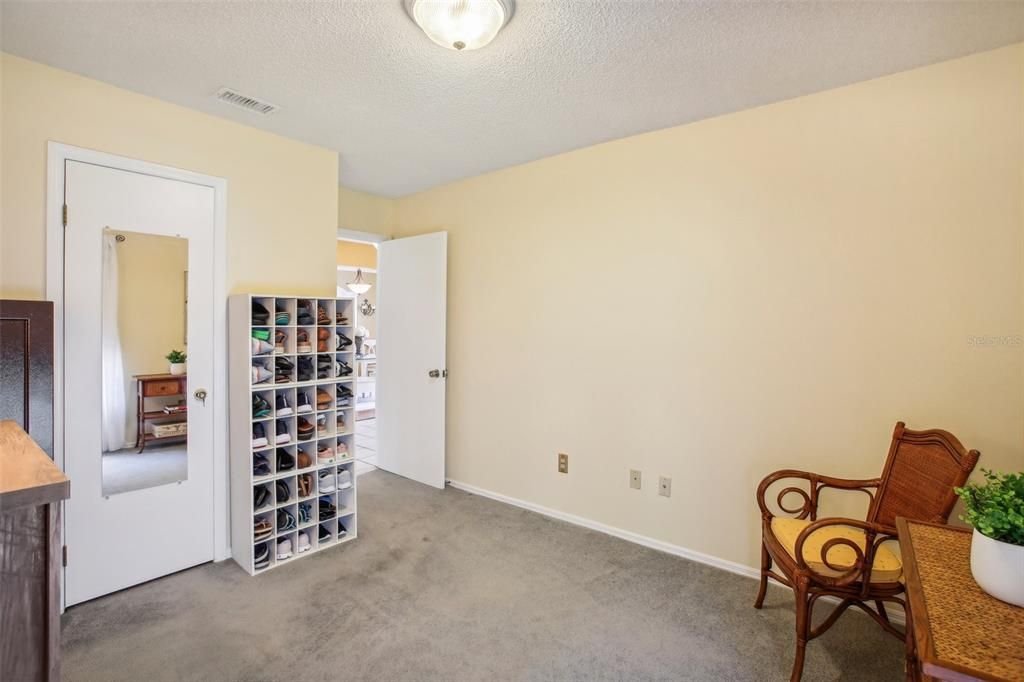 Active With Contract: $465,000 (4 beds, 2 baths, 2201 Square Feet)