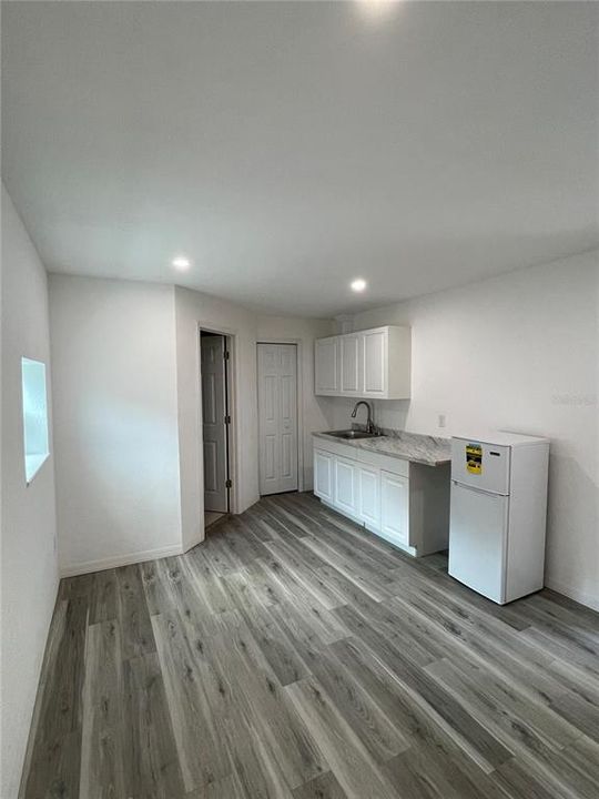 En Venta: $324,800 (2 camas, 1 baños, 808 Pies cuadrados)