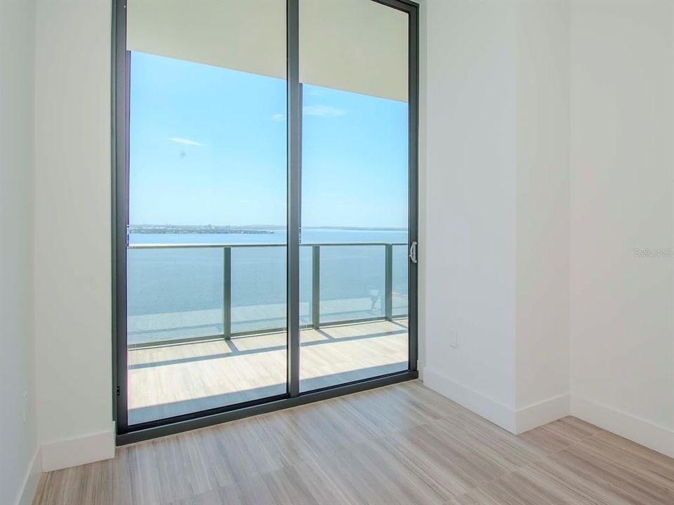 For Sale: $2,699,000 (2 beds, 2 baths, 2405 Square Feet)