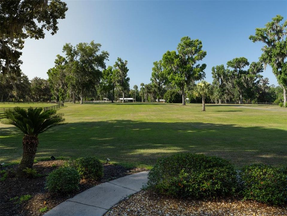 For Sale: $2,900,000 (4 beds, 3 baths, 3958 Square Feet)