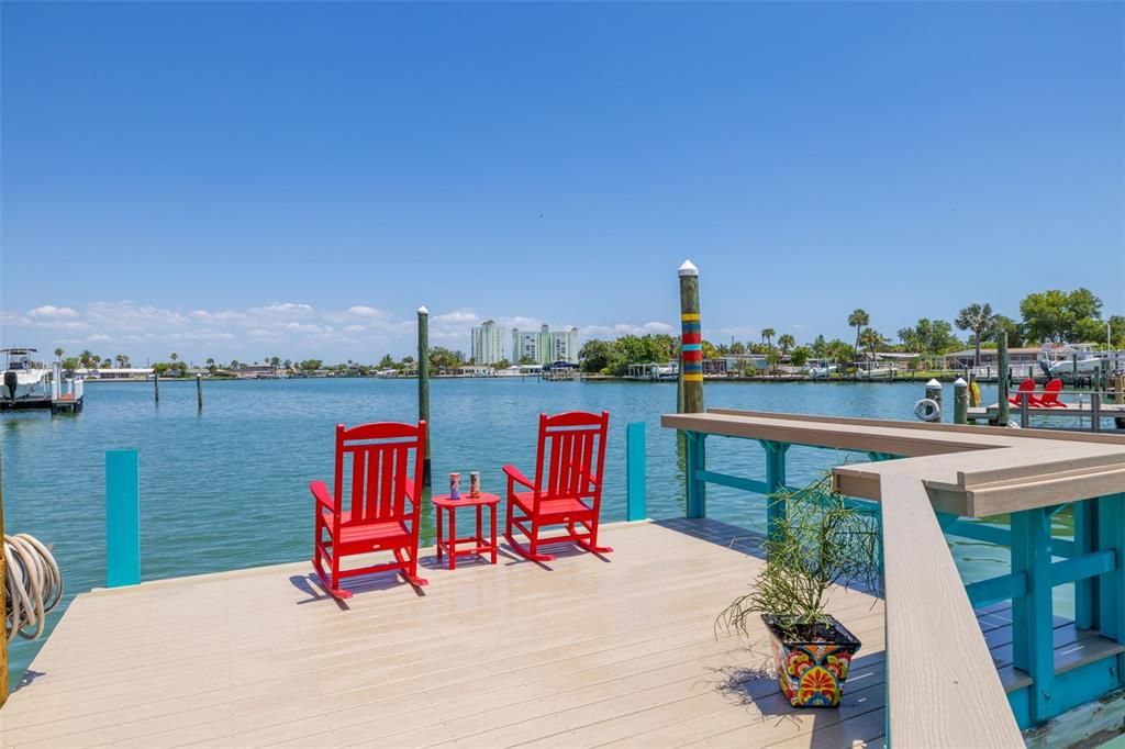 For Sale: $1,910,000 (3 beds, 4 baths, 2268 Square Feet)