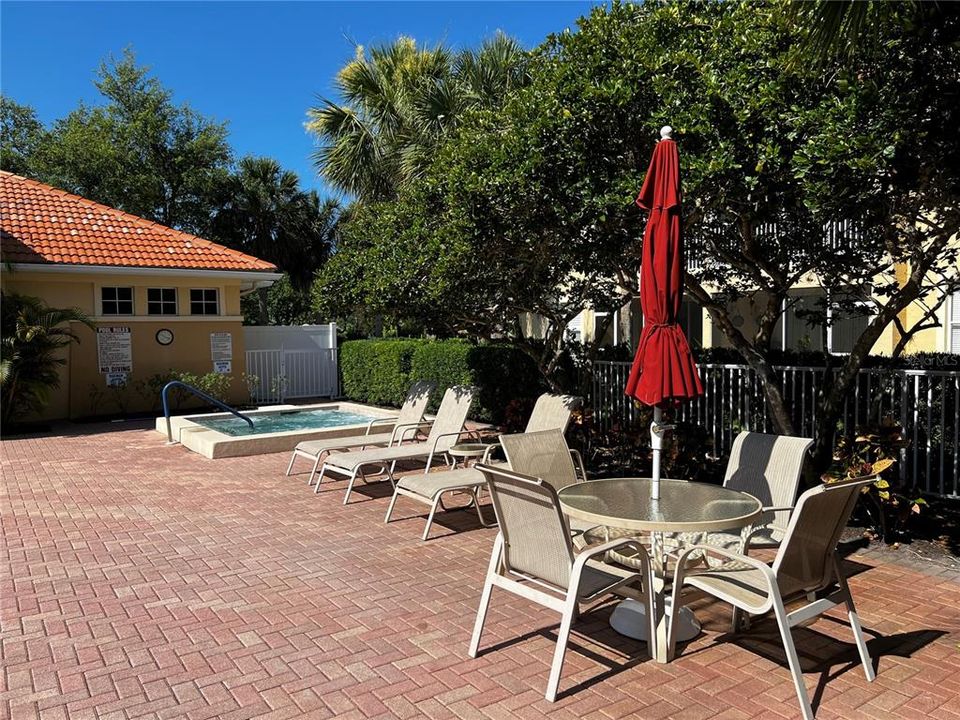 Community Pool/Hot tub