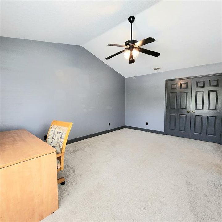 Upstairs Masterbedroom view 3.