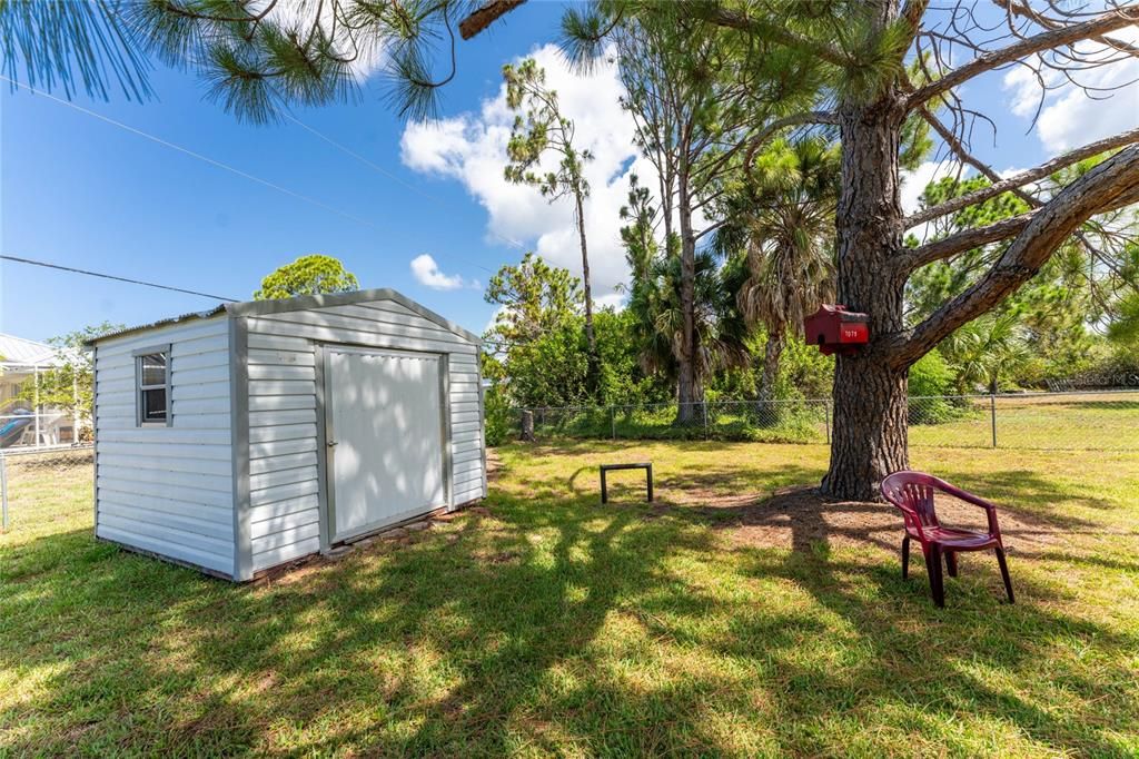 Shed increases the storage space! It's located behind the detached garage.