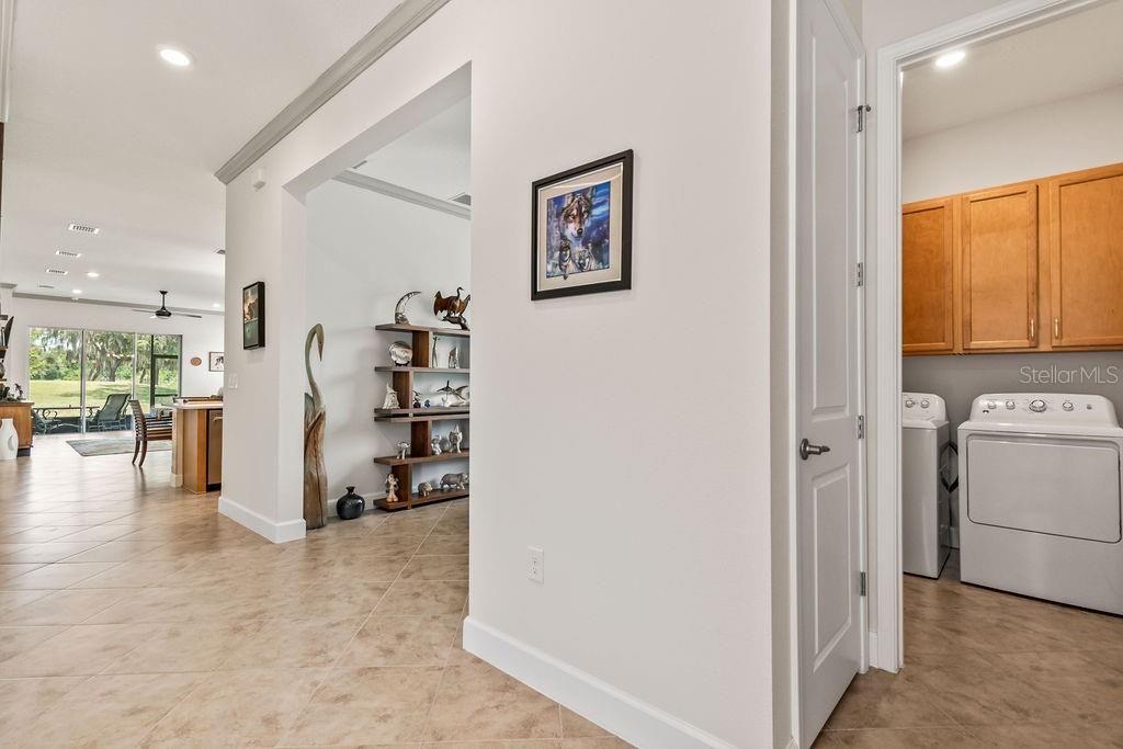For Sale: $424,900 (2 beds, 2 baths, 1687 Square Feet)