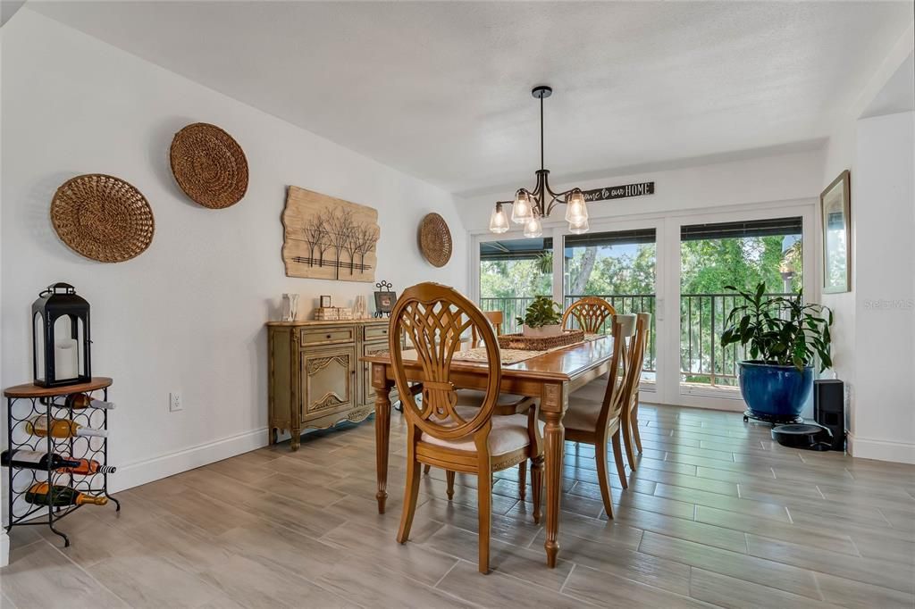 Active With Contract: $2,800 (3 beds, 2 baths, 1650 Square Feet)