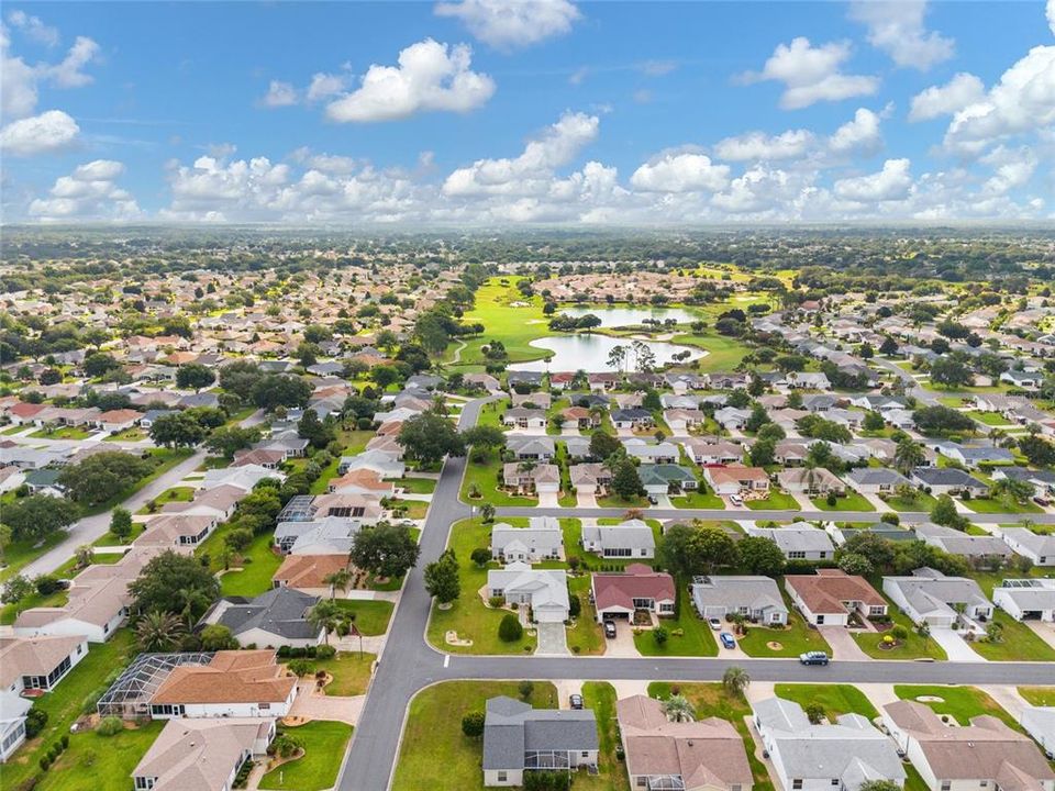 For Sale: $299,000 (2 beds, 2 baths, 1333 Square Feet)