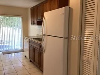 Active With Contract: $312,000 (2 beds, 2 baths, 1226 Square Feet)
