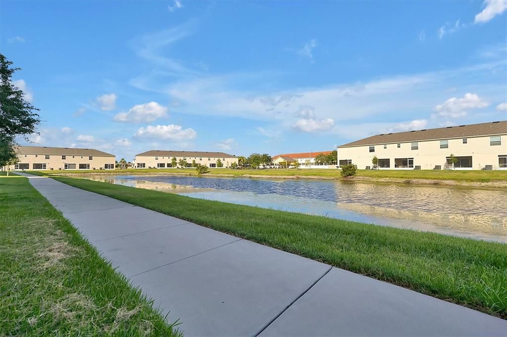 Active With Contract: $315,000 (3 beds, 2 baths, 1762 Square Feet)