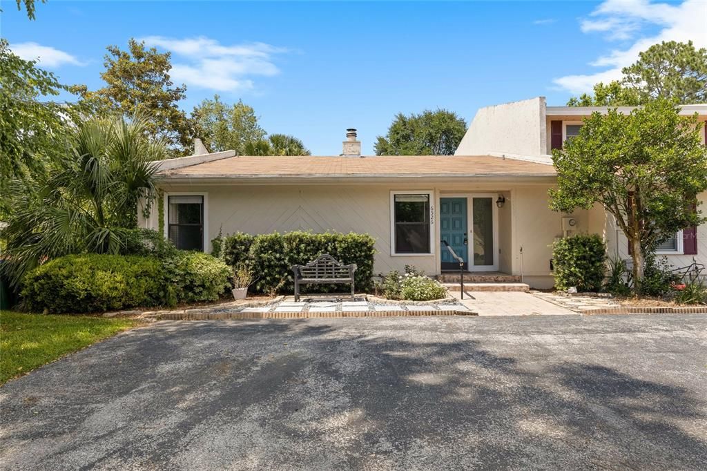 Active With Contract: $229,900 (3 beds, 2 baths, 1790 Square Feet)