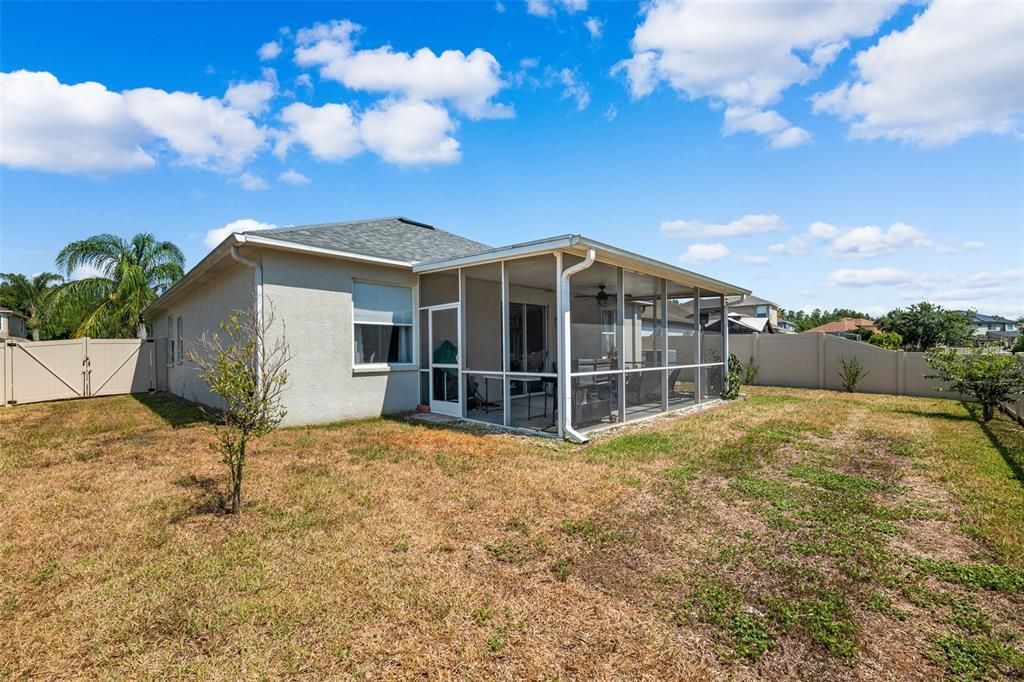 Active With Contract: $425,000 (4 beds, 2 baths, 1825 Square Feet)