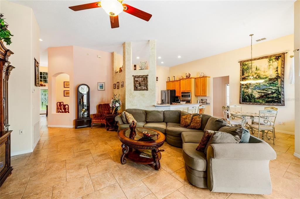 For Sale: $675,000 (4 beds, 3 baths, 2679 Square Feet)