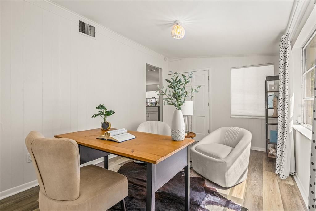 For Sale: $774,900 (3 beds, 2 baths, 1358 Square Feet)