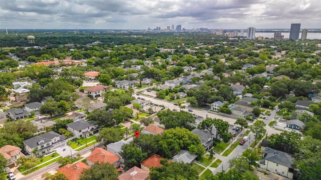 Active With Contract: $774,900 (3 beds, 2 baths, 1358 Square Feet)