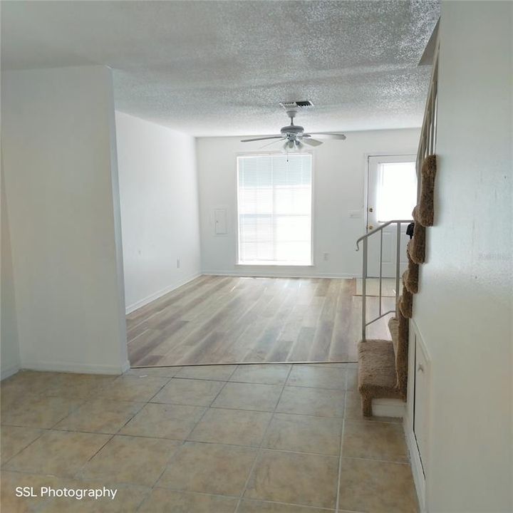 For Sale: $200,000 (2 beds, 2 baths, 1200 Square Feet)