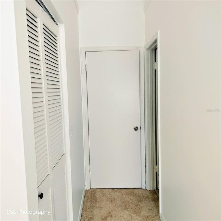 For Sale: $200,000 (2 beds, 2 baths, 1200 Square Feet)