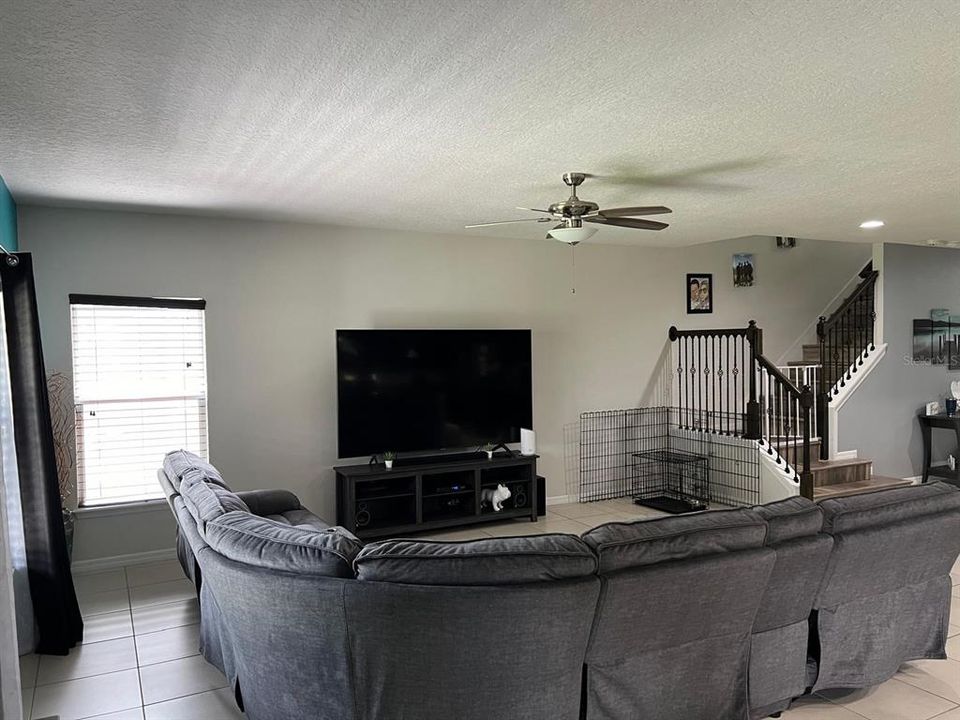 For Sale: $455,000 (4 beds, 2 baths, 2460 Square Feet)