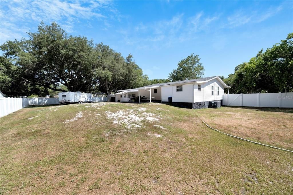 Active With Contract: $289,000 (3 beds, 2 baths, 1120 Square Feet)