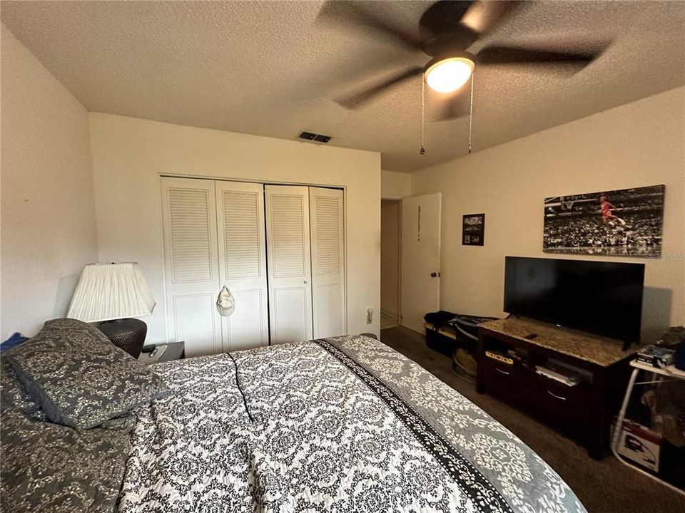 For Sale: $350,000 (2 beds, 2 baths, 1773 Square Feet)
