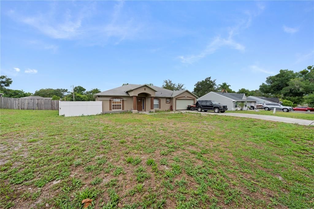 For Sale: $340,000 (3 beds, 2 baths, 2020 Square Feet)