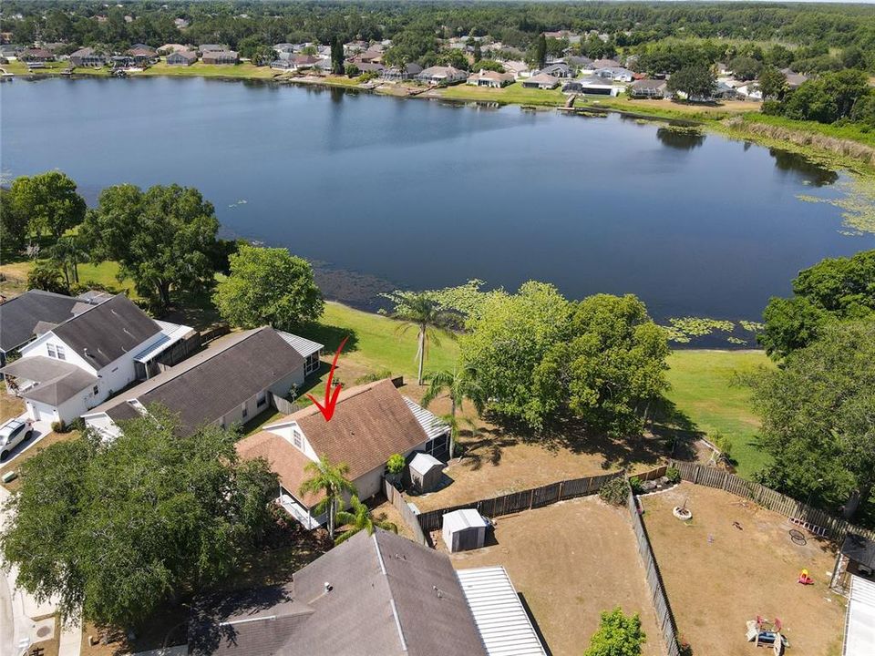 Active With Contract: $350,000 (3 beds, 2 baths, 1348 Square Feet)