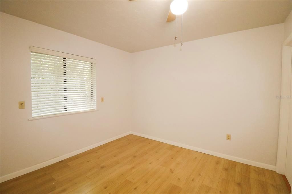 For Sale: $140,000 (2 beds, 2 baths, 874 Square Feet)