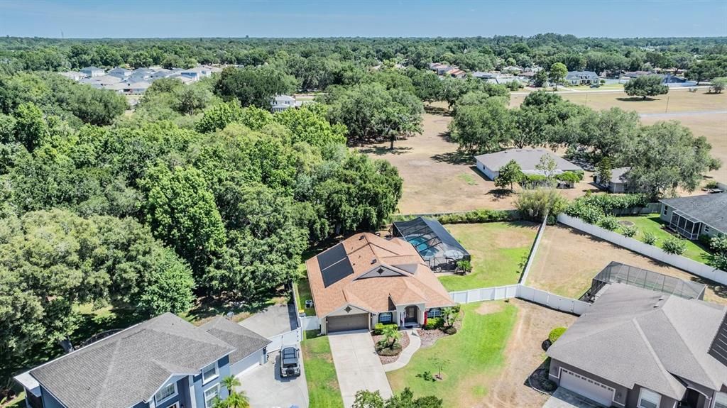 Active With Contract: $600,000 (4 beds, 2 baths, 2763 Square Feet)