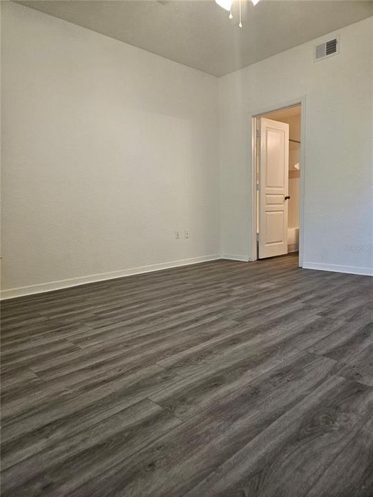 For Rent: $1,600 (2 beds, 2 baths, 1144 Square Feet)