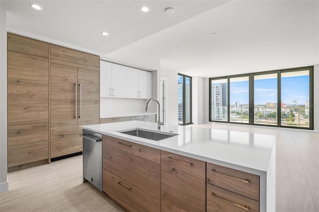 For Sale: $1,390,000 (2 beds, 2 baths, 1667 Square Feet)