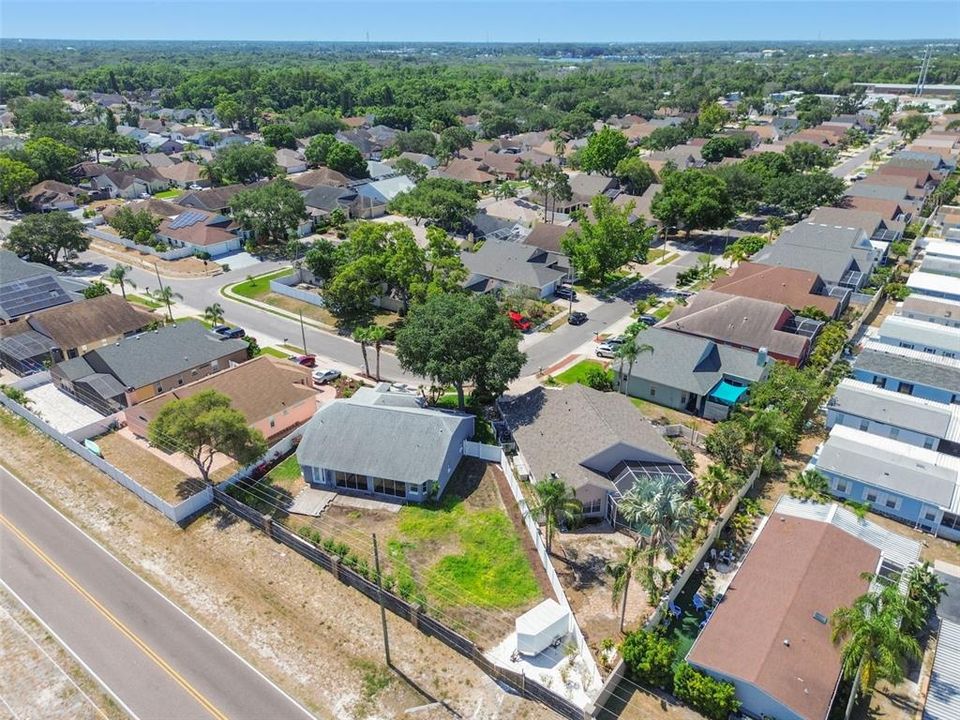 Active With Contract: $433,850 (3 beds, 2 baths, 2030 Square Feet)