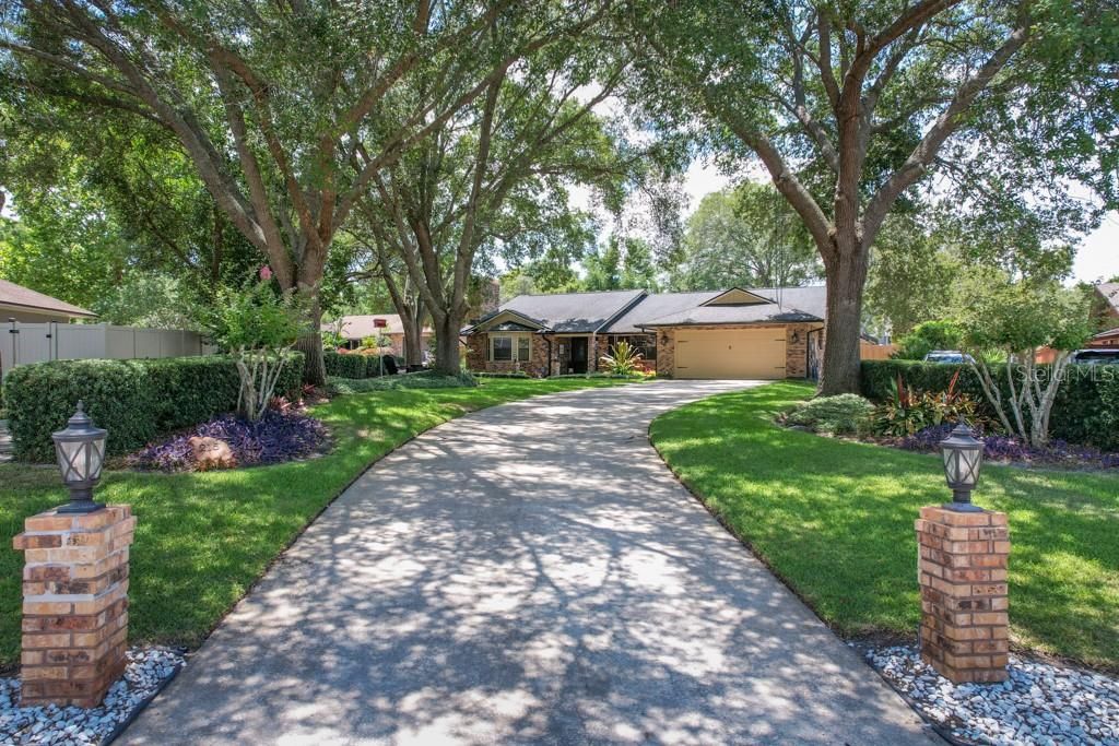 Recently Sold: $675,000 (5 beds, 3 baths, 2965 Square Feet)