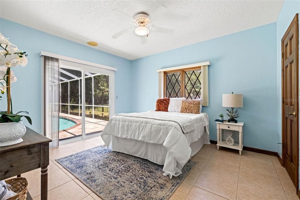 For Sale: $499,500 (3 beds, 2 baths, 2642 Square Feet)