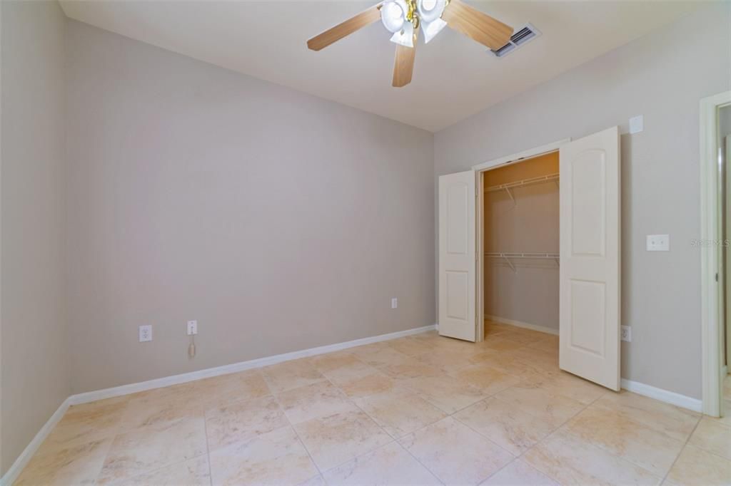 For Sale: $307,700 (2 beds, 2 baths, 1080 Square Feet)