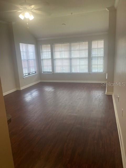 For Rent: $1,550 (1 beds, 1 baths, 642 Square Feet)