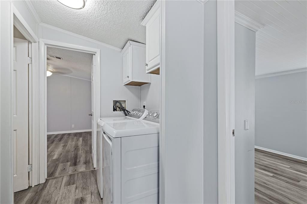 For Sale: $249,900 (2 beds, 2 baths, 1128 Square Feet)
